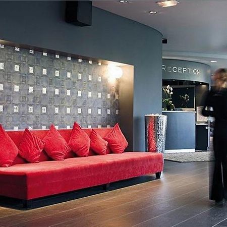 Standing Hotel Suites By Actisource Roissy-en-France Exterior foto